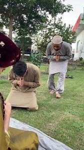 Mureed Ho Tu Aisa مرید ہو تو ایسا 🤣😂😂 A funny video by methy paan ❤️ #methypaan #foryou #viralfb #viralreel #funnyvideosclips #viralreelsfacebook #trendingreels #viralvideo #viralpost #everyone #instagram #instareels | METHY PAAN