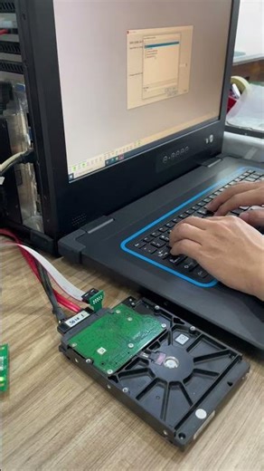 Ổ cứng Seagate 500GB không nhận trên máy tính, phát tiếng lọc cọc liên tục. #cuudulieu #datarecovery