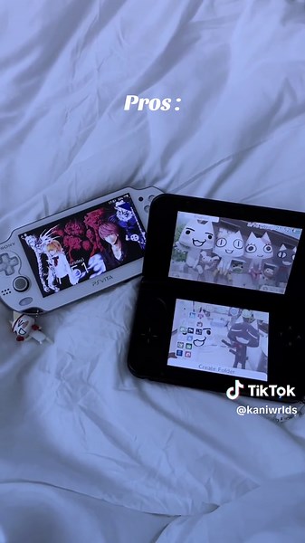 This vid is for those that want just a brief rundown on the pros and cons of each. Im not pitting these two devices against eachother not am i saying one system is better/worse bc at the end of the day these are both great pieces of tech in their own ways. Which is only natural considering they are from two separate generations of gaming. Here are a few more things that i didnt mention! Pros : - A lot more games to play. If you are a fan of indie games this is basically a treasure chest for you 