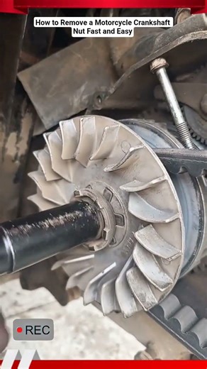 How to Remove a Motorcycle Crankshaft Nut Fast and Easy #mechanic #shortvideo