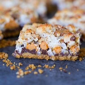 7 Layer Bars (Magic Bars)
