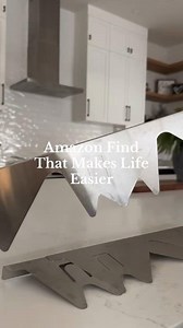 11K views · 16 reactions | No more crumbs stuck in this gap... #homedecor #decor #homestyling #decorideas #modernhome #interiordesign #diyprojects #diyideas #cozyhome #roomdecor #homedecorideas #smallapartment #amazonfinds #amazonmusthaves #amazonhomefinds #minimalistdecor #designinspo #aestheticroom #homeinspo #homedesign #winterdecor #holidayhome #festivedecor #minimalistdecor #uslife #myaesthetic | Parisian Chic Home | Facebook