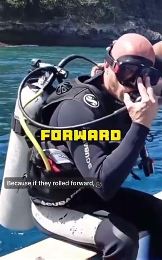 This is why scuba divers roll backwards off boats 🤯🤯 #facts