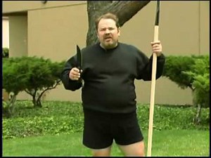 Cold Steel Bushman Survival Knife - Demonstration & Review