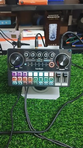 【stok tempatan】Siborie【COD】H500 Sound card M998 Microphone OTG Cable For charging at the same time, Free headset, Full set of Gaming, Singing, Tiktok live Soundcard,processor audio,power mixer amplifier,condenser microphone