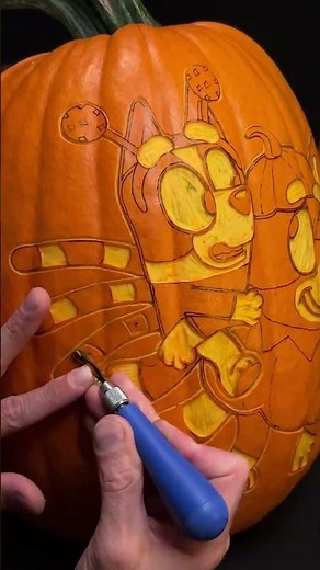 Spooky Bluey and Bingo Halloween Pumpkin 🎃 | Bluey #ytshorts #halloween
