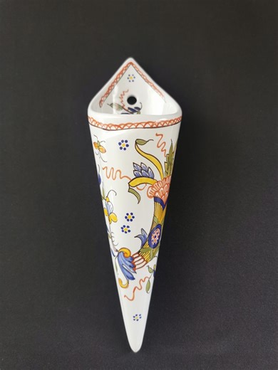 Vintage Decor Rouen Wall Pocket, Cornet, Bud Vase 11028 - Etsy
