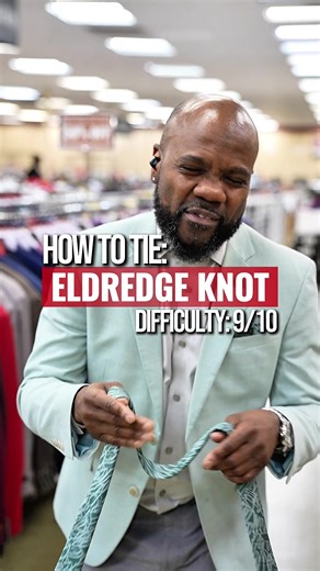 One of the hardest knots to master, and that’s exactly why it separates men who try from men who learn. Going into 2026, skill > shortcuts. Dress accordingly. 👔🔥 #fyp #howto #mensfashion #mensstyleguide #suitup