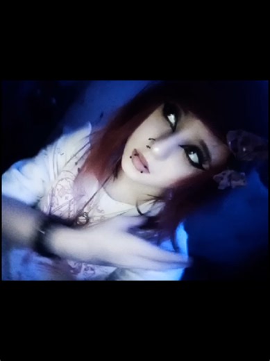 lalalal hi #scene #alt #emo #targetaudience #aheartwellendingband | Emo