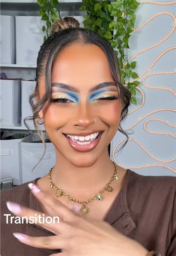 Half and half 🥂✨ #trend #makeup #transition #makeuptransition #makeuptransformation