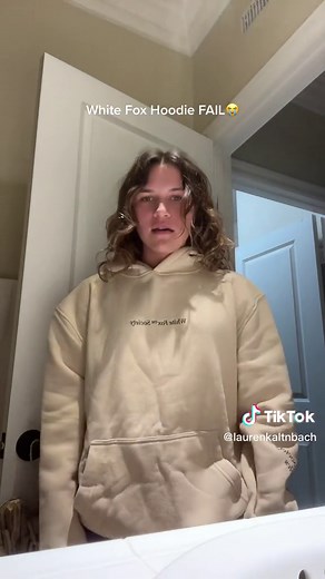 bummed but im definitely exchanging it gor the right size i can see the hype on these hoodies #fyp #whitefoxboutique #whitefoxhoodie #hoodiefail #clothingfail #tryon #wrongsize #trending #2023 #viral