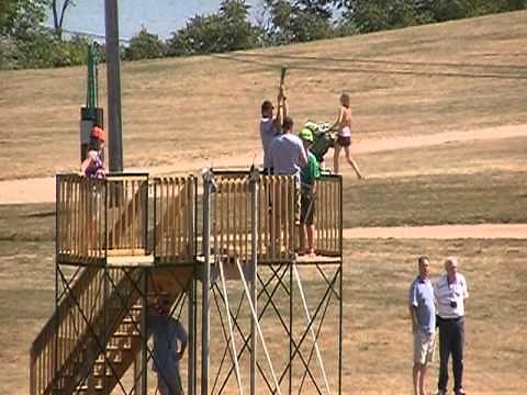 SBC Zip Line Dismount Platform Operation and structure