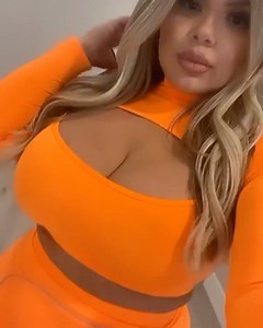 wigstutorial on Instagram: "✨Orange Reflective Line 2 Pieces Set . - size: S; M; L - search "S00039" - coupon code "AFMIG" - any questions pls comment or DM . @africanmall SHOP IN BIO LINK Video @shellraven . #africanmall #africanmallclothes #spring #summer #outfits #jumpsuit #swimsuit #clothing #newarrivals #newin #beautyclothes #skimpyclothes #skimpyoutfits #summer #amazing #orangeset"