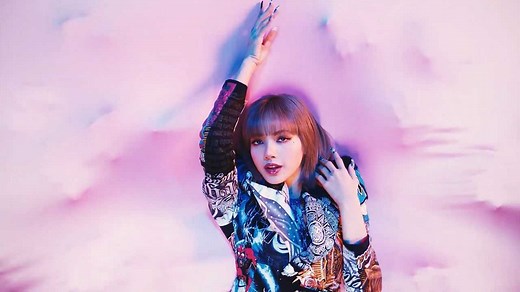 Lisasolo首单《LALISA》MV公开，Lisa百变造型登场，太飒了_高清1080P在线观看平台_腾讯视频