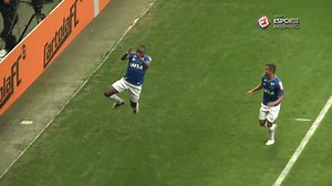 230K views · 1.2K shares | Gol do Sassá contra o Flamengo e a sua sarrada no ar. Deveria ter dado aquele passe pro Sobis mas pelo menos evitou a derrota. Final Cruzeiro 1x1Fla Siga o nosso twitter: https://twitter.com/guerrilhacelest | Blog Guerrilha Celeste - Cruzeiro | Facebook