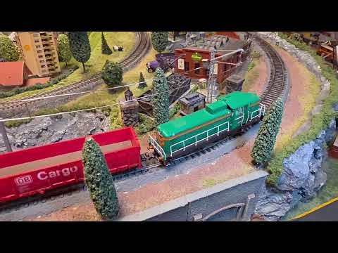 My huge model railway layout – A whole world in H0 scale