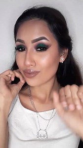 7.1M views · 62K reactions | Esto es lo que un hombre piensa que haces cuando te maquillaje 藍 Mi esposo narra mi tutorial de maquillaje  Productos- Sthefania Cosmeticos | YM makeup | Facebook