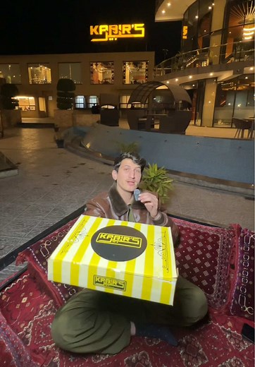 Shinwari Lunch Box: Fresh Naan, BBQ & Karahi!