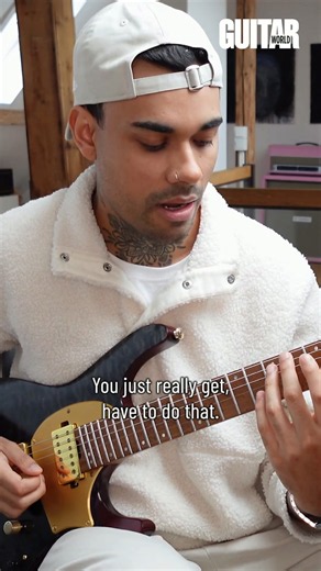 Guitar World presents: Manuel Gardner Fernandes's picking technique