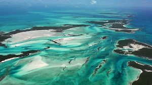 clip-28185076-exumas-bahamas-island-chain-beautiful-afternoon-aerials