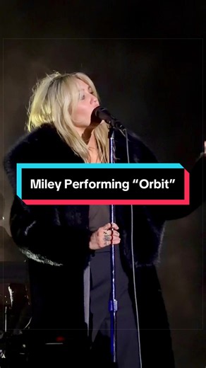 Miley Cyrus opens her Hollywood Bowl show with “Orbit.” #mileycyrus #livemusic #concert #popmusic #miley
