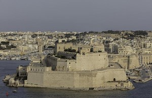 City Walk: Birgu Fortifications Walking Tour, Birgu, Malta