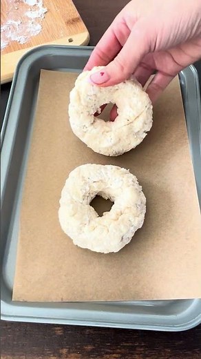 How to Make Hungry Girl’s 2-Ingredient Cottage Cheese Bagels Recipe