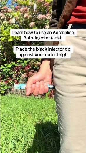 Learn how to use an Adrenaline Auto-Injector (Jext) ‼️