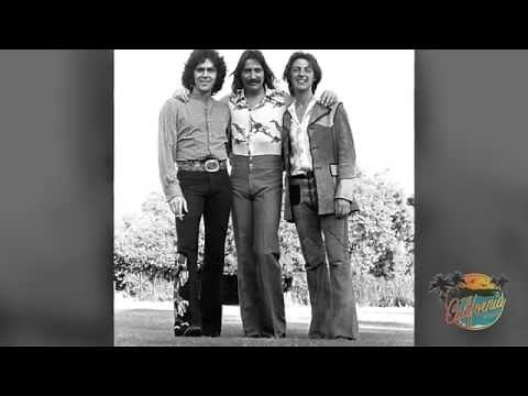 Three Dog Night singer Cory Wells dies at 74 HD