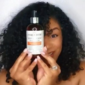 1.2K views · 25 reactions | Daily hair routine featuring Curlsmith Moisture Memory Reactivator and Style Balm - quick & Easy for all of my curly mommas using ALL NATURAL products‍♀️ #Repost @framaryluz ・・・@curlsmith_official @_cesshayllc #curlsmith #naturalmommas #naturalhairmoms #momswithnaturalhair #latinamama #mamalatinas #loveyournaturalbeauty #latinacurls #naturalhair #latinahair #curlyhairmomma #curlsmith | CURLSMITH | Facebook