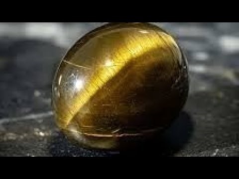 The Mystique of Cat's Eye Gemstones: A Complete