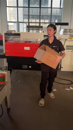 Spot the problem! 👀 #foamboxpackaging #packagingmachine #foryou #carton #ASMR