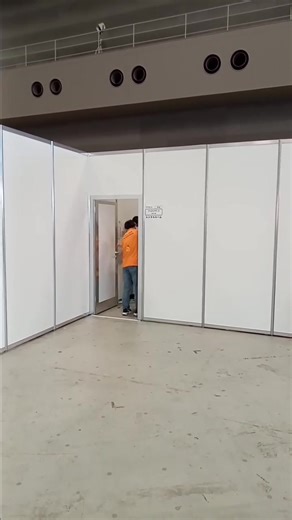 Can he make it in? | Robotech