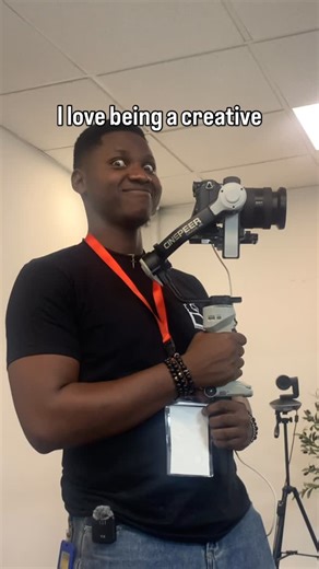 CELEBRITY on Instagram: "Creatives are not okay with the status quo’s, obstacles are the ingredients for success and growth, I love being a creative because I am a problem solver, a value giver and I am the evidence to end nonsense🙌🙌 #creativity #creative #explore #contentcreator"