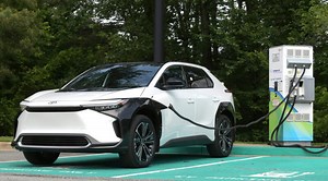Was Toyota Right To Prioritize Hybrids Over Full Electric Cars? - CleanTechnica