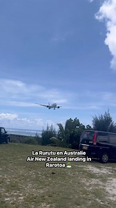 La Rurutu en Australie Air New Zealand landing in Rarotoa 🏝️ #fblifestyles #raro #tahiti #cookislands #frenchpolynesia | Heimea Daniela
