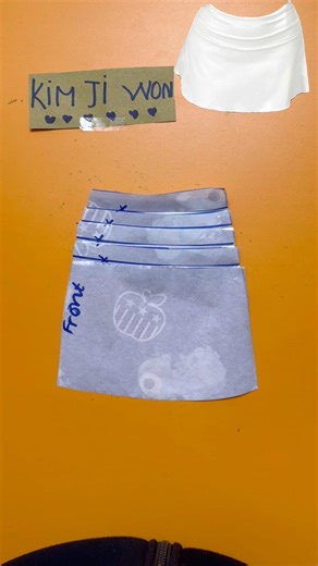 Easy mini flared skirt pattern tutorial #sewing #diy #sewingtutorial #sewingtips #fashion