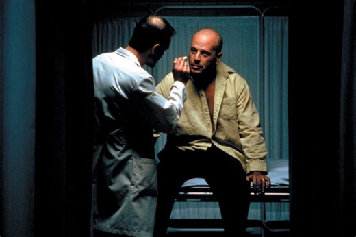 Forget Pulp Fiction and The Sixth Sense Tarantino crowns Willis in a 2000 film - 3DVF