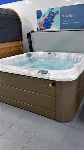 The Jacuzzi J-235 hot tub 💙 #outdoorliving #hottub #jacuzzi #wellness #spa #shorts #spas