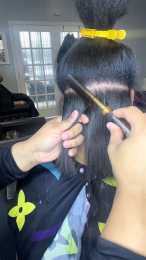 Silk Press Tutorial: Why Using a Hot Comb Makes a Difference