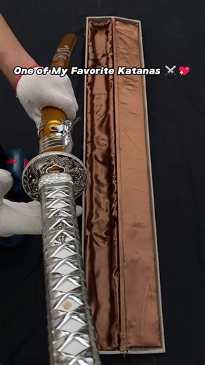 Unboxing My Favorite Katana - Experience the Blade