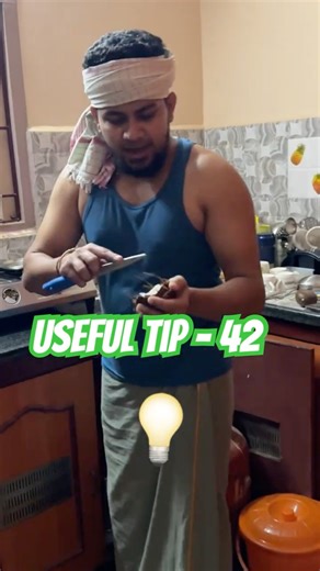 Tip 😱 useful 💡kitchen | coconut shell removal #food #tricks #tips #kitchen #tipstermugesh #student