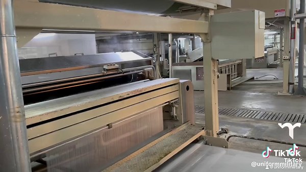 Uniformes de fábrica: Indumentaria laboral y militar