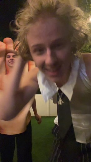 Lev Cameron's Body Ody Performance