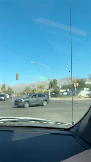 Crash at Ft Lowell and Country Club | Whats Up Tucson