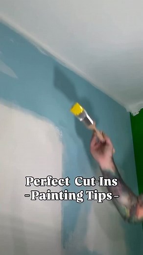 Choosing the right brush: I prefer an angled brush these are ideal for cutting in because it allows for precision. Load the brush Tapping off any excess paint on the side of the paint kettle. 2. Cutting In: Start slightly away from the edge: Don’t try to get a perfect line right away. Instead, begin a short distance from the edge and gradually work your way closer with each stroke. Work up to the line: “Lay off” the paint: After applying the paint, go over it using a mini roller. This not only h