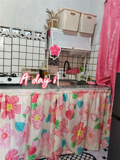 Pagpapalit ng Linoleum sa Kusina: Isang DIY House Update