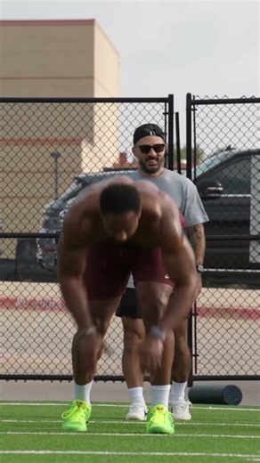 🎥 NFL: Myles Garrett vs Will Anderson Jr. - OVR Sprint