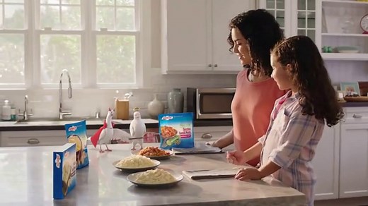Birds Eye Steamfresh Veggie Made TV Spot, 'Grab a Fork'