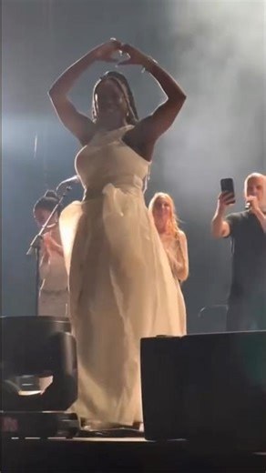 Tour with Moby in Sept. for the 25th anniversary of ‘Play’!